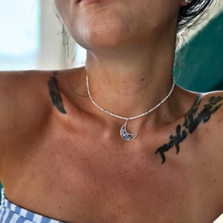 Ръчно изработено колие с луна от сребро, кианит, бял опал и амазонит – Neroli Jewelry